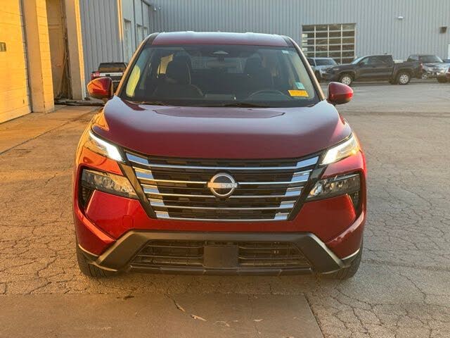 2024 Nissan Rogue SV FWD