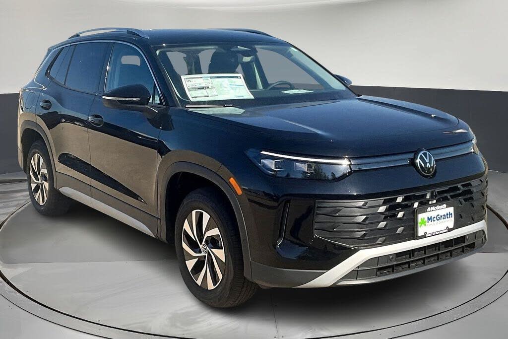 2025 Volkswagen Tiguan S 4Motion