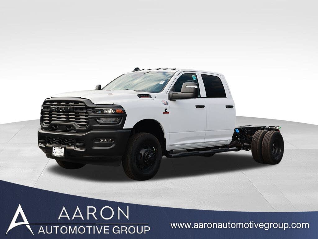 2026 RAM 3500 Chassis Tradesman Crew Cab LB DRW 4WD