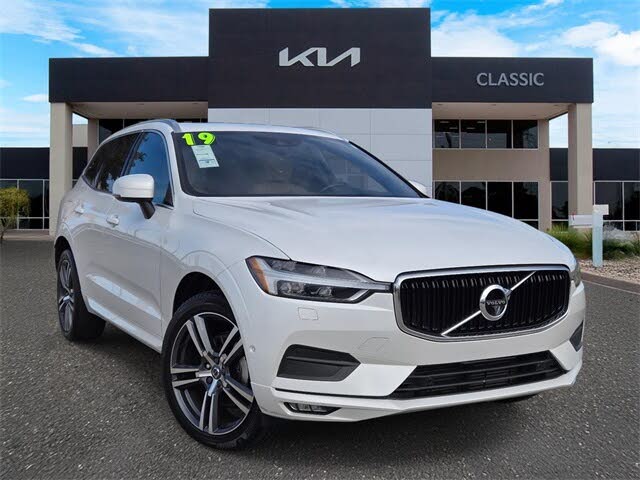 2019 Volvo XC60 T5 Momentum AWD