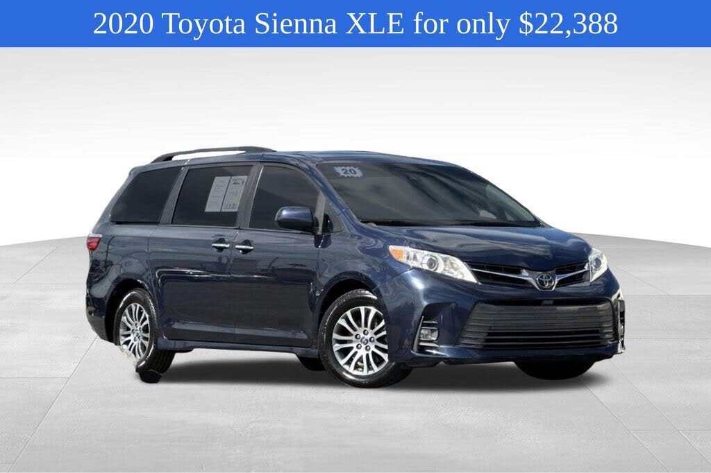 2020 Toyota Sienna XLE 7-Passenger FWD with Auto-Access Seat