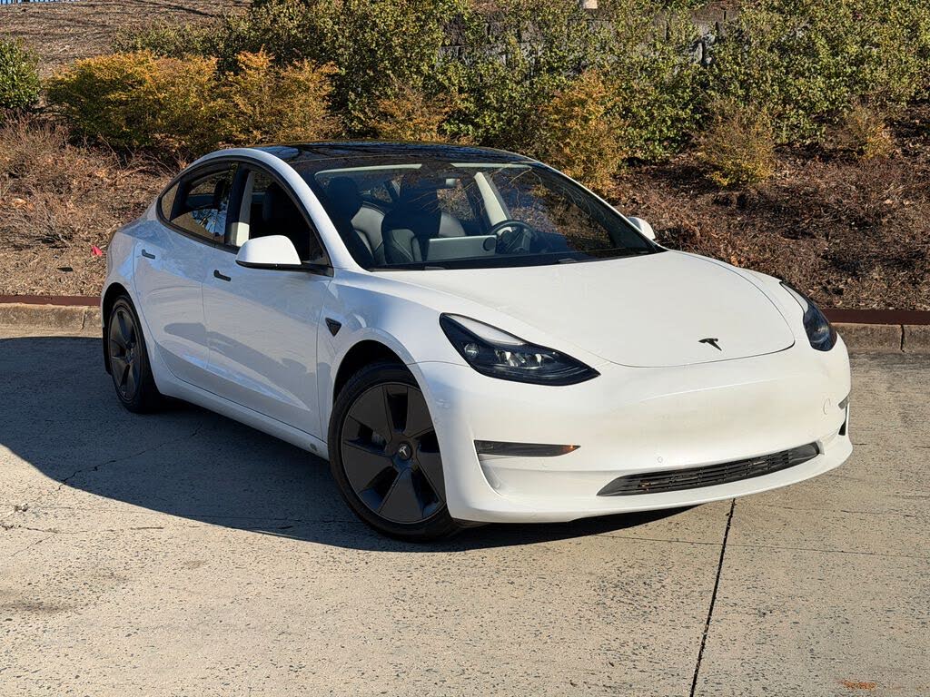 2021 Tesla Model 3 Standard Range Plus RWD