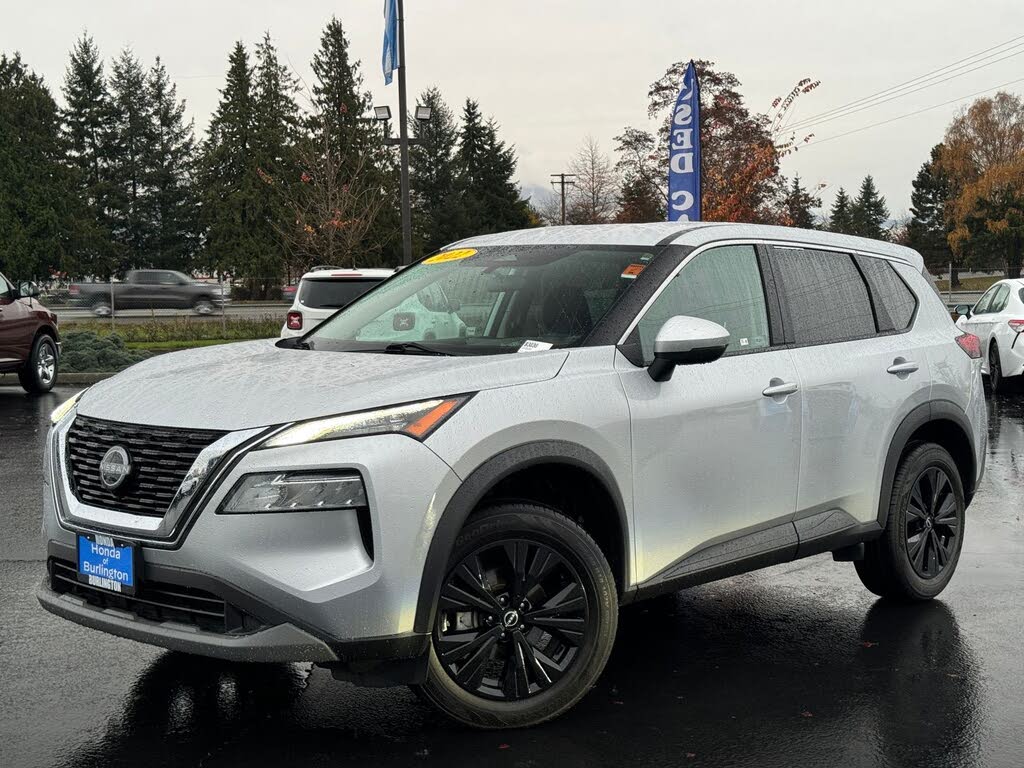 2022 Nissan Rogue SV AWD
