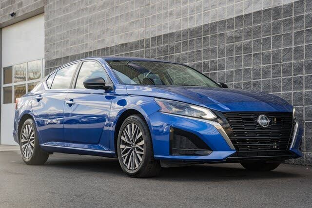 2025 Nissan Altima 2.5 SV FWD