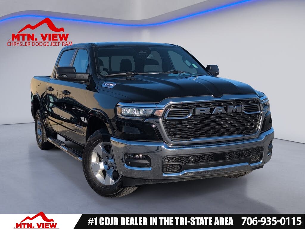 2025 RAM 1500 Big Horn Crew Cab 4WD