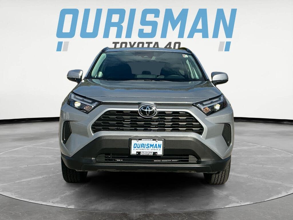 2025 Toyota RAV4 XLE AWD