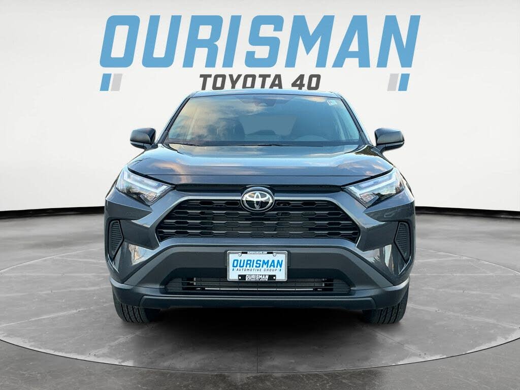 2025 Toyota RAV4 LE AWD