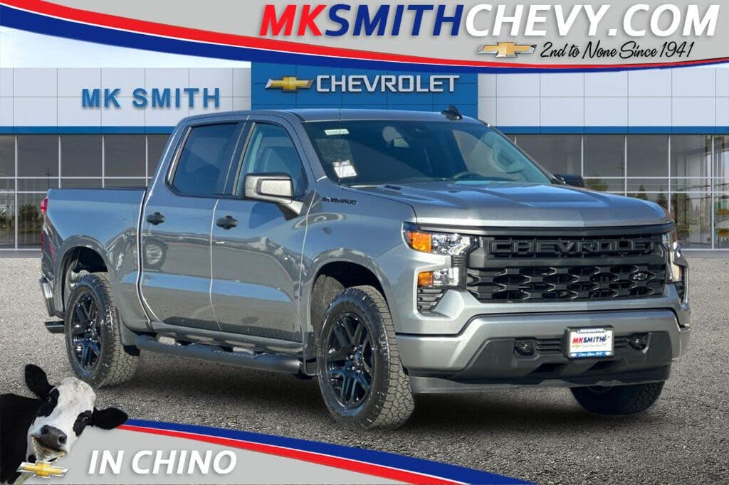 2026 Chevrolet Silverado 1500 Custom Crew Cab RWD