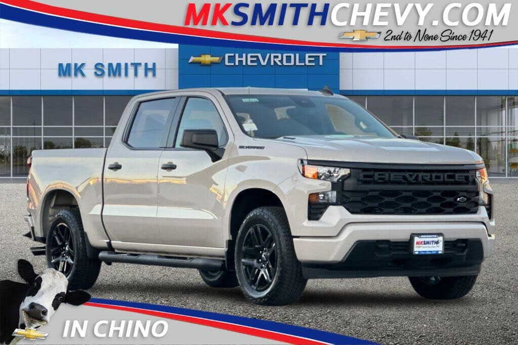 2026 Chevrolet Silverado 1500 Custom Crew Cab RWD