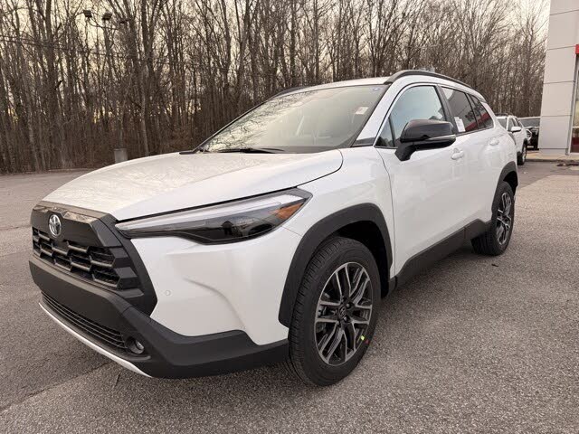 2026 Toyota Corolla Cross XLE FWD