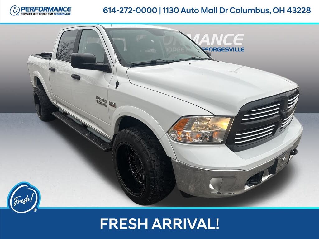 2017 RAM 1500 SLT Crew Cab 4WD