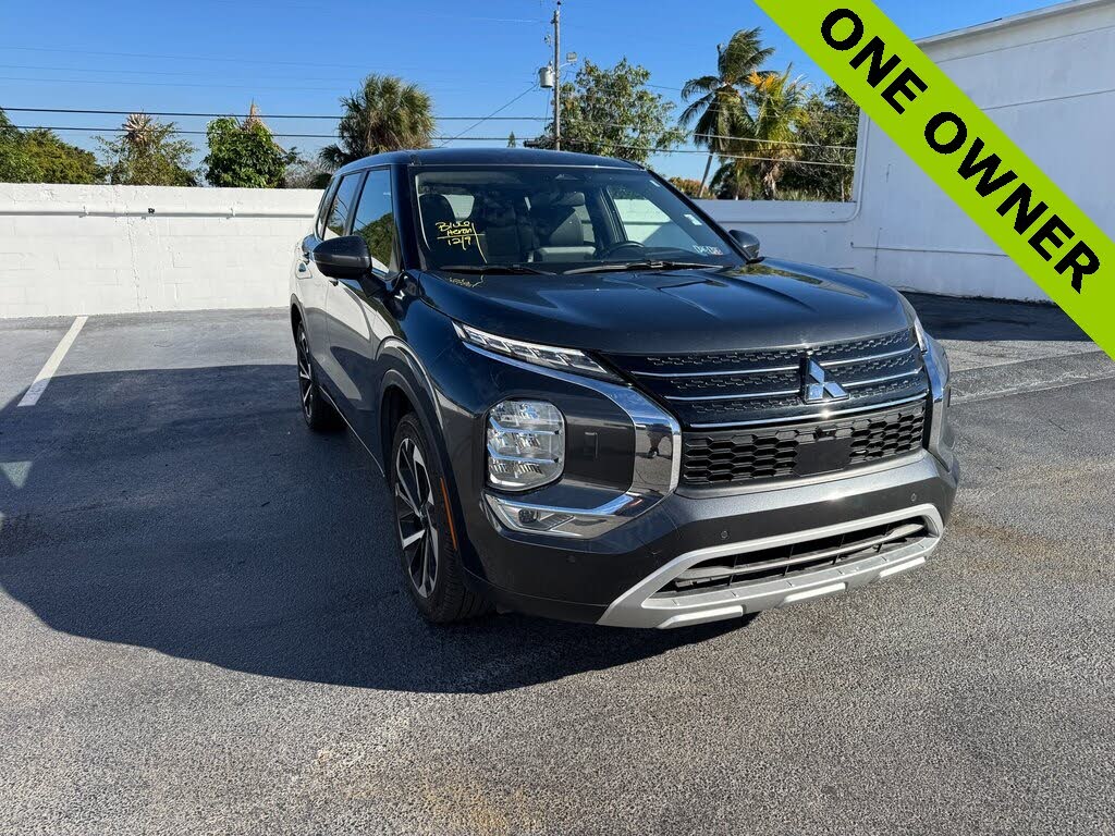 2024 Mitsubishi Outlander SE Black Edition S-AWC