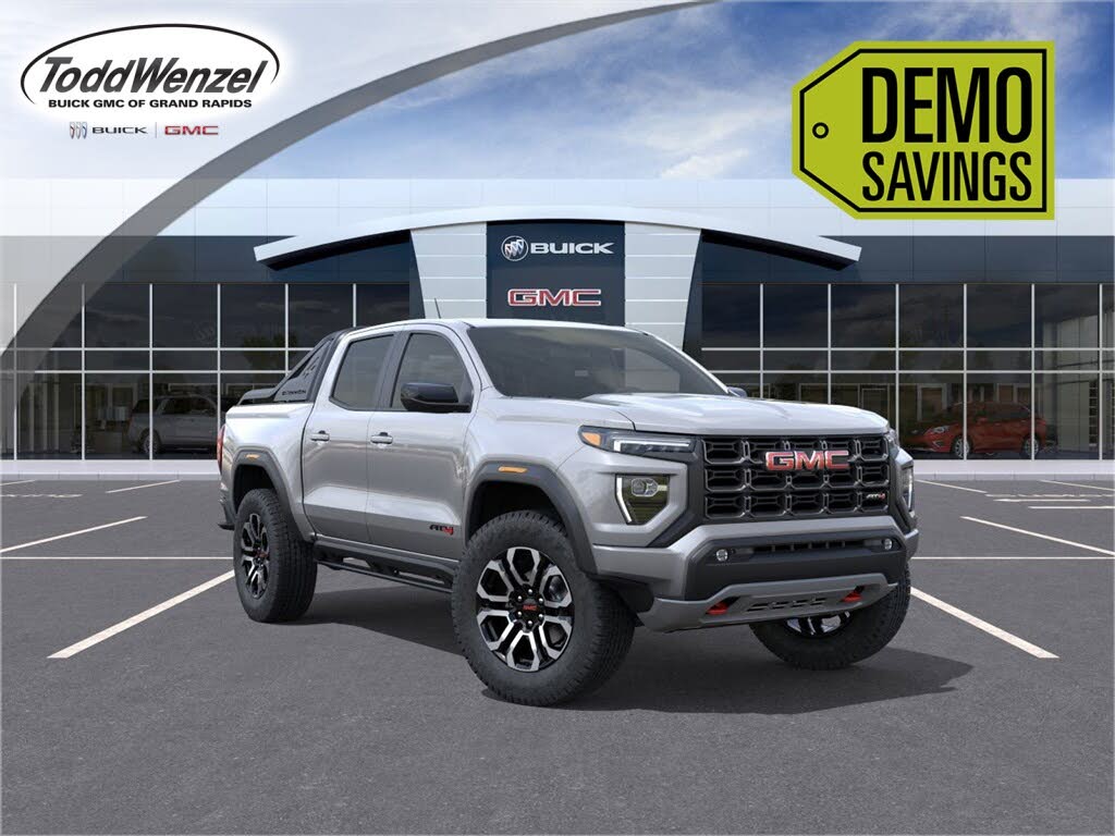 2025 GMC Canyon AT4 Crew Cab 4WD