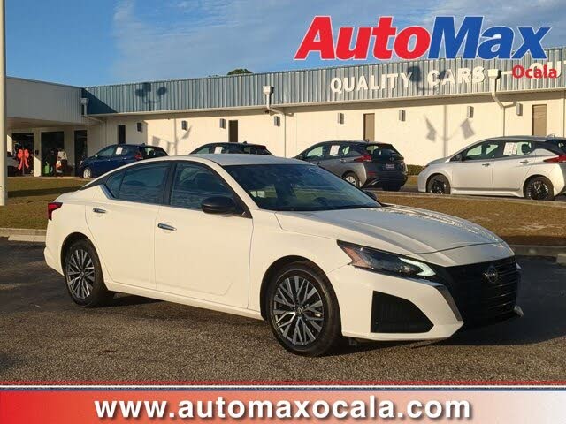 2025 Nissan Altima 2.5 SV FWD