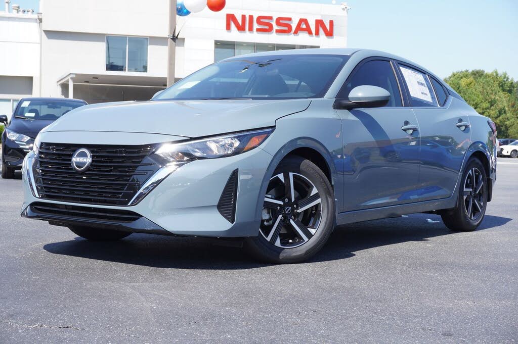 2025 Nissan Sentra SV FWD
