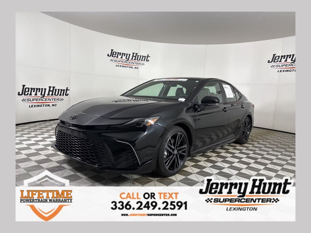 2025 Toyota Camry XSE FWD