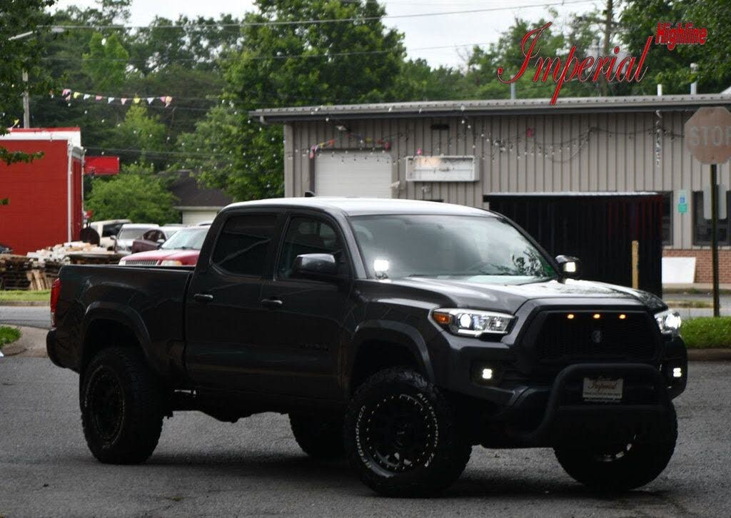 2017 Toyota Tacoma TRD Sport V6 Double Cab LB 4WD