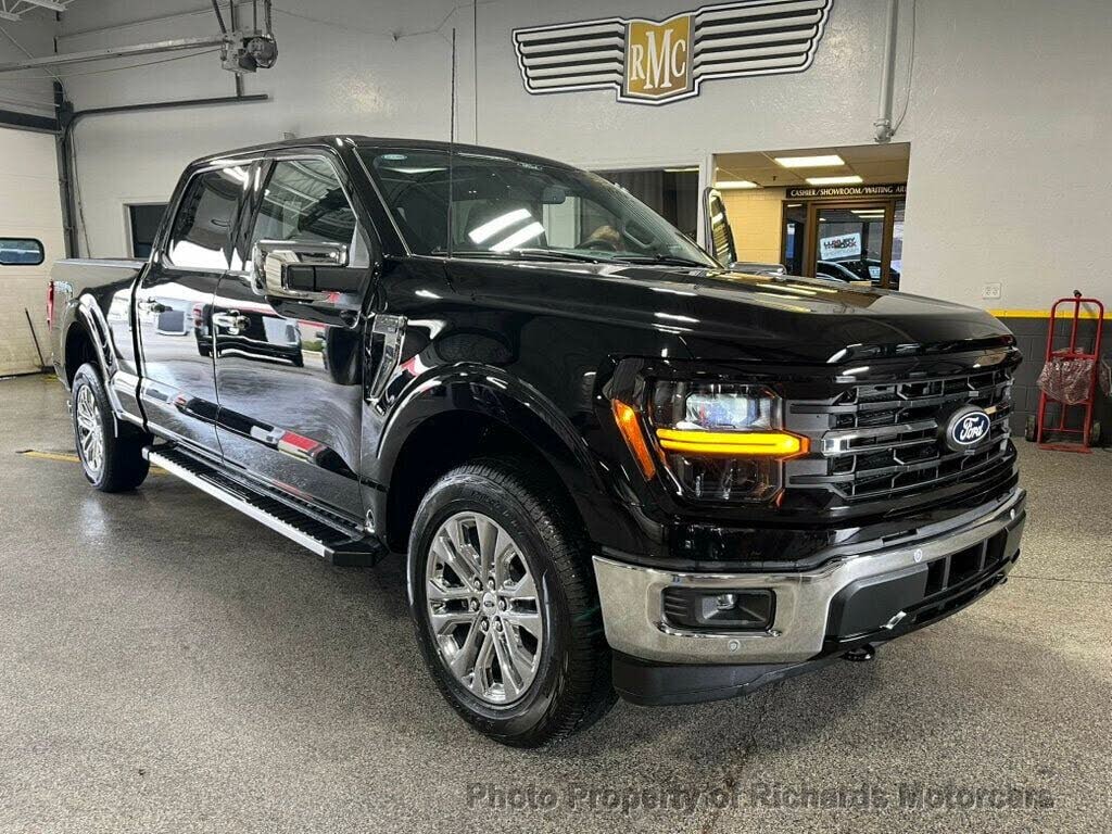 2024 Ford F-150 XLT SuperCrew LB 4WD