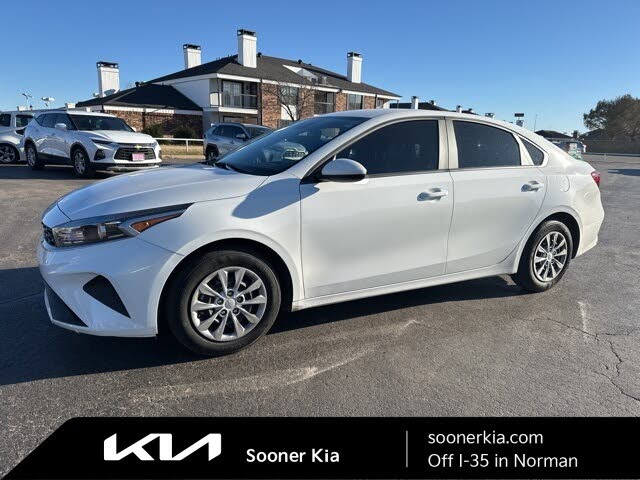 2024 Kia Forte LX FWD