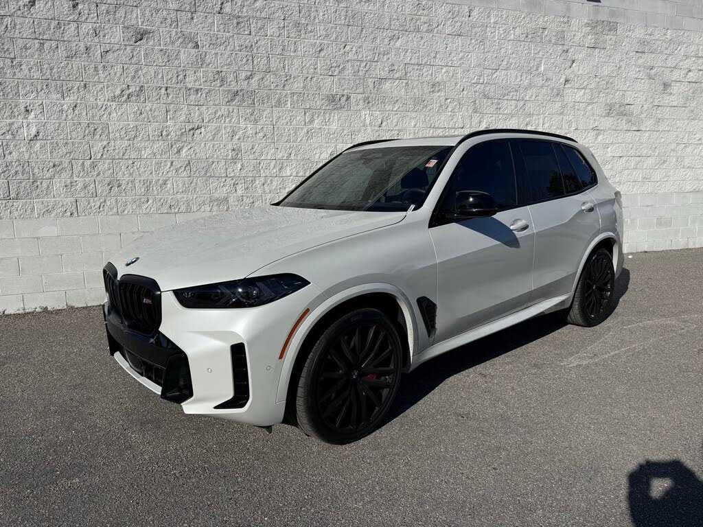 2026 BMW X5 M60i xDrive