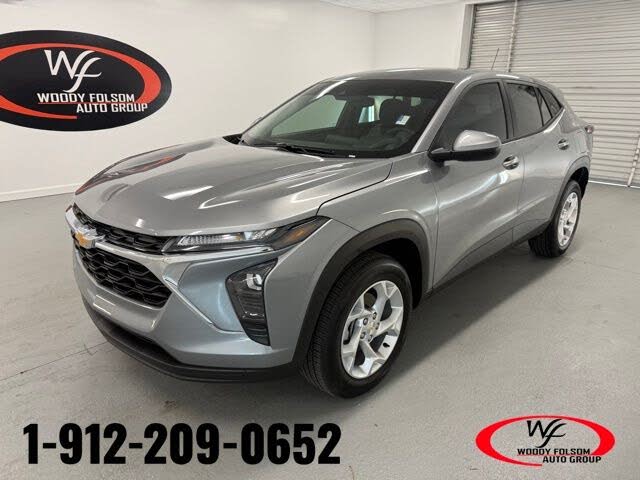 2026 Chevrolet Trax LS FWD