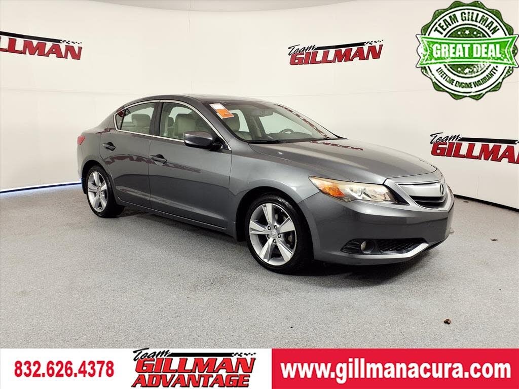 2013 Acura ILX 2.0L FWD with Technology Package