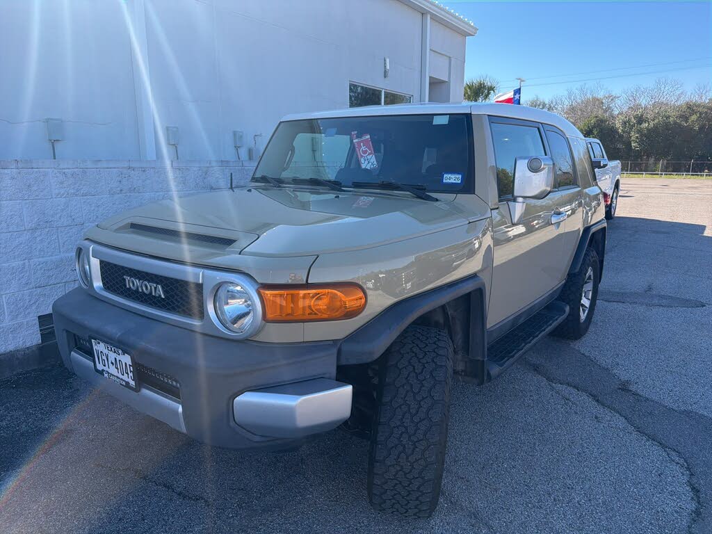 2014 Toyota FJ Cruiser 4WD