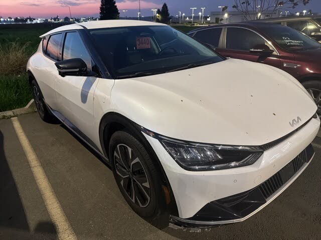 2022 Kia EV6 Wind AWD