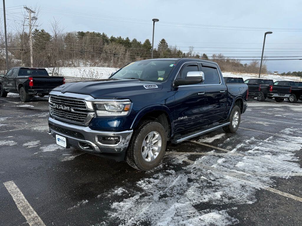2022 RAM 1500 Laramie Crew Cab 4WD