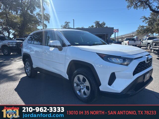 2022 Toyota RAV4 LE AWD