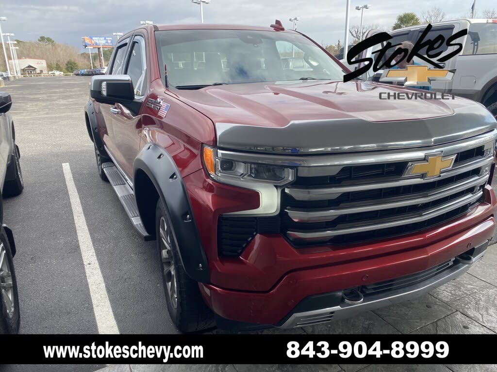 2023 Chevrolet Silverado 1500 High Country Crew Cab 4WD