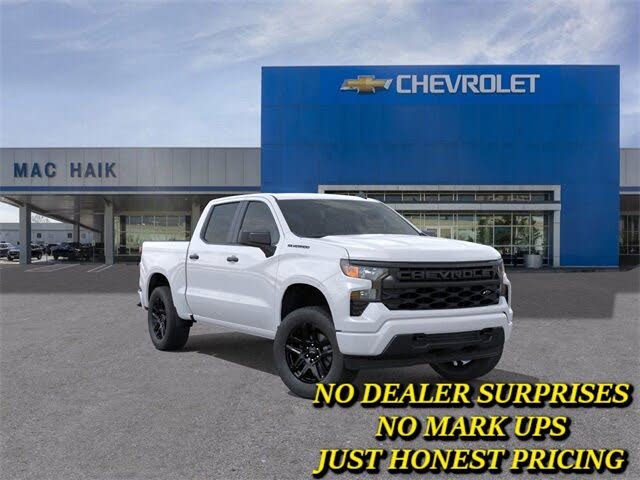 2026 Chevrolet Silverado 1500 Custom Crew Cab RWD
