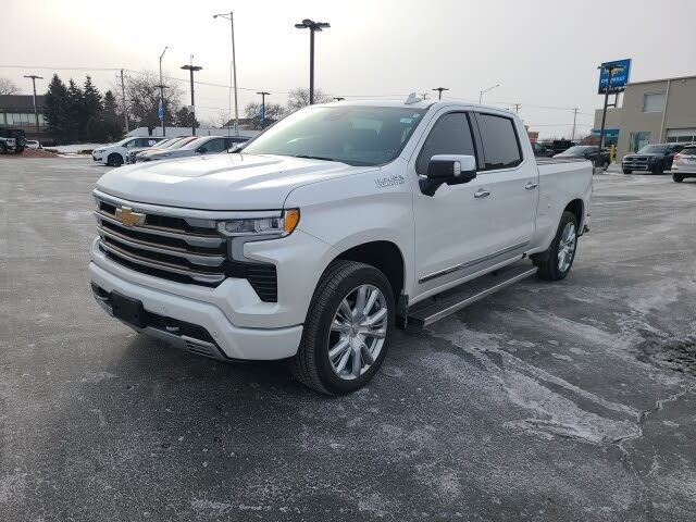 2022 Chevrolet Silverado 1500 High Country Crew Cab 4WD