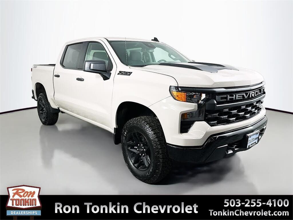 2026 Chevrolet Silverado 1500 Custom Trail Boss Crew Cab 4WD