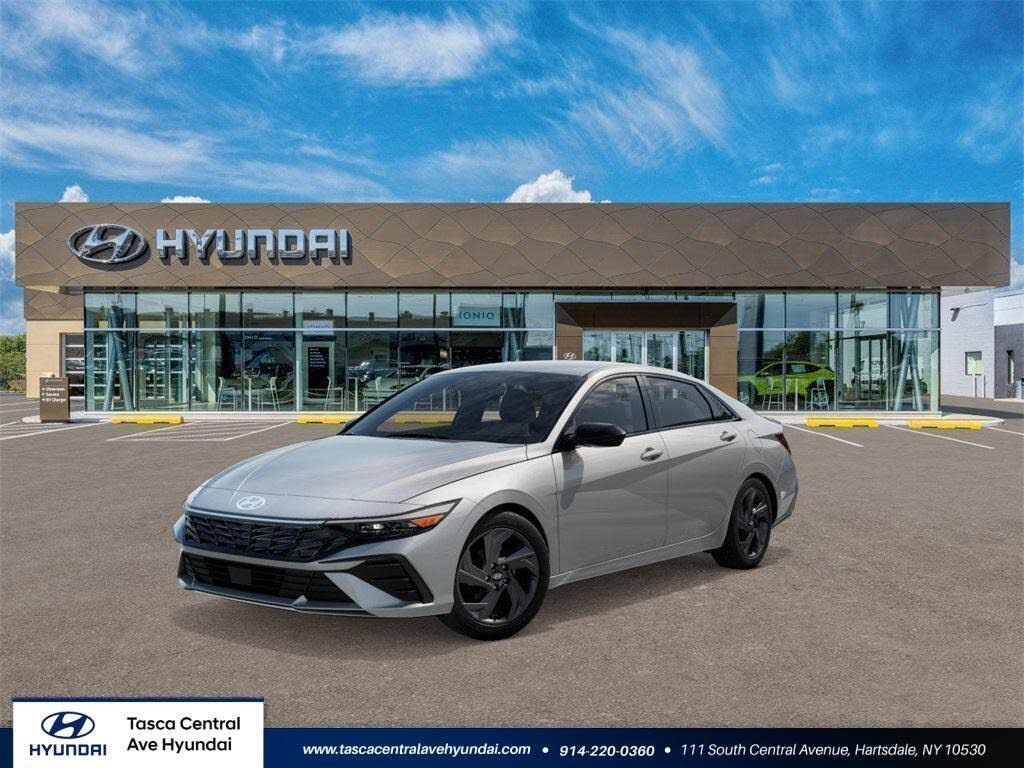 2026 Hyundai Elantra SEL Sport FWD