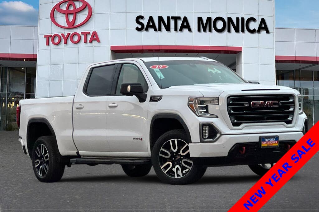 2019 GMC Sierra 1500 AT4 Crew Cab 4WD