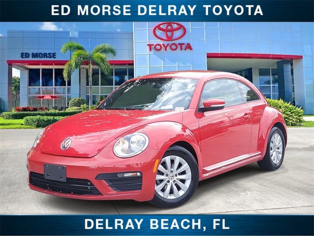 2019 Volkswagen Beetle 2.0T S Hatchback FWD