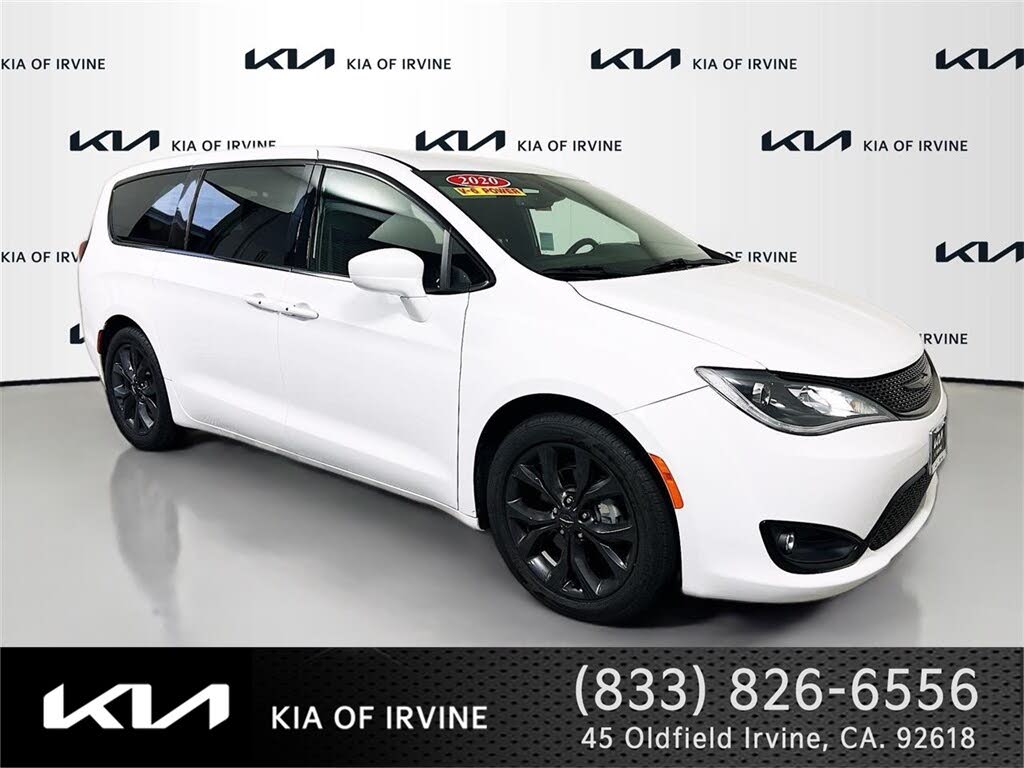 2020 Chrysler Pacifica Touring FWD