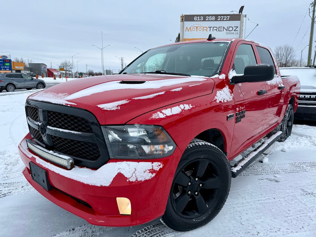 RAM 1500 Classic Tradesman Crew Cab 4WD 2021