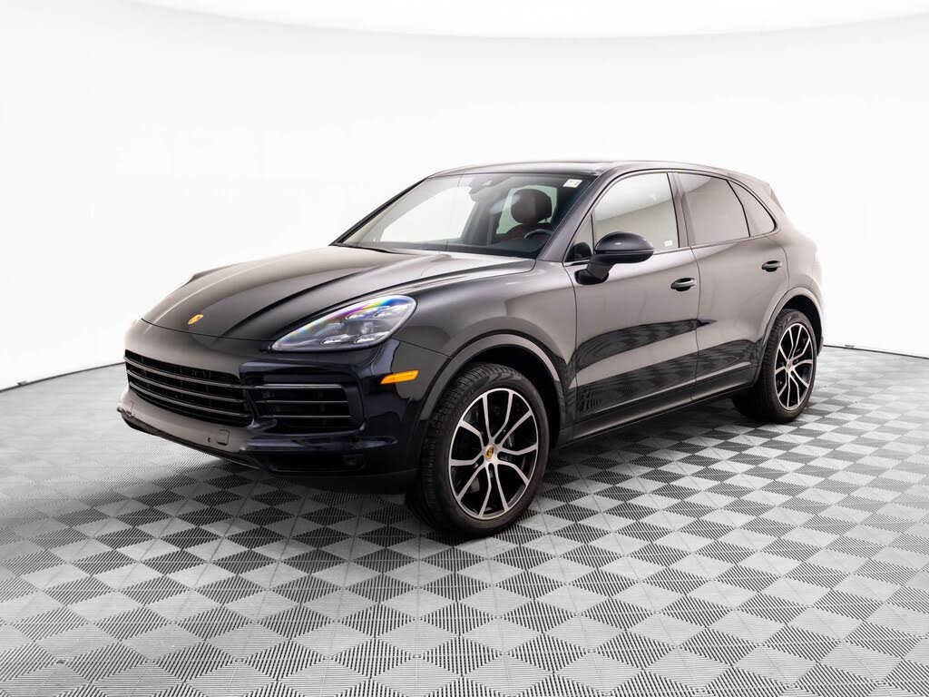 2023 Porsche Cayenne Platinum Edition AWD