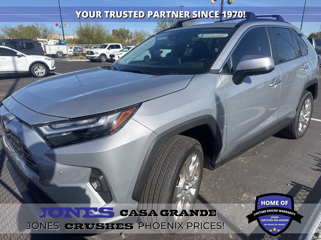 2025 Toyota RAV4 Limited FWD