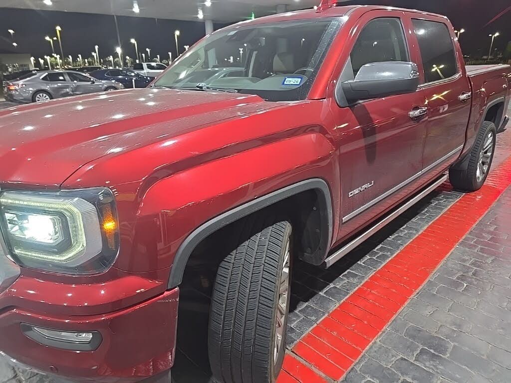 2018 GMC Sierra 1500 Denali Crew Cab 4WD