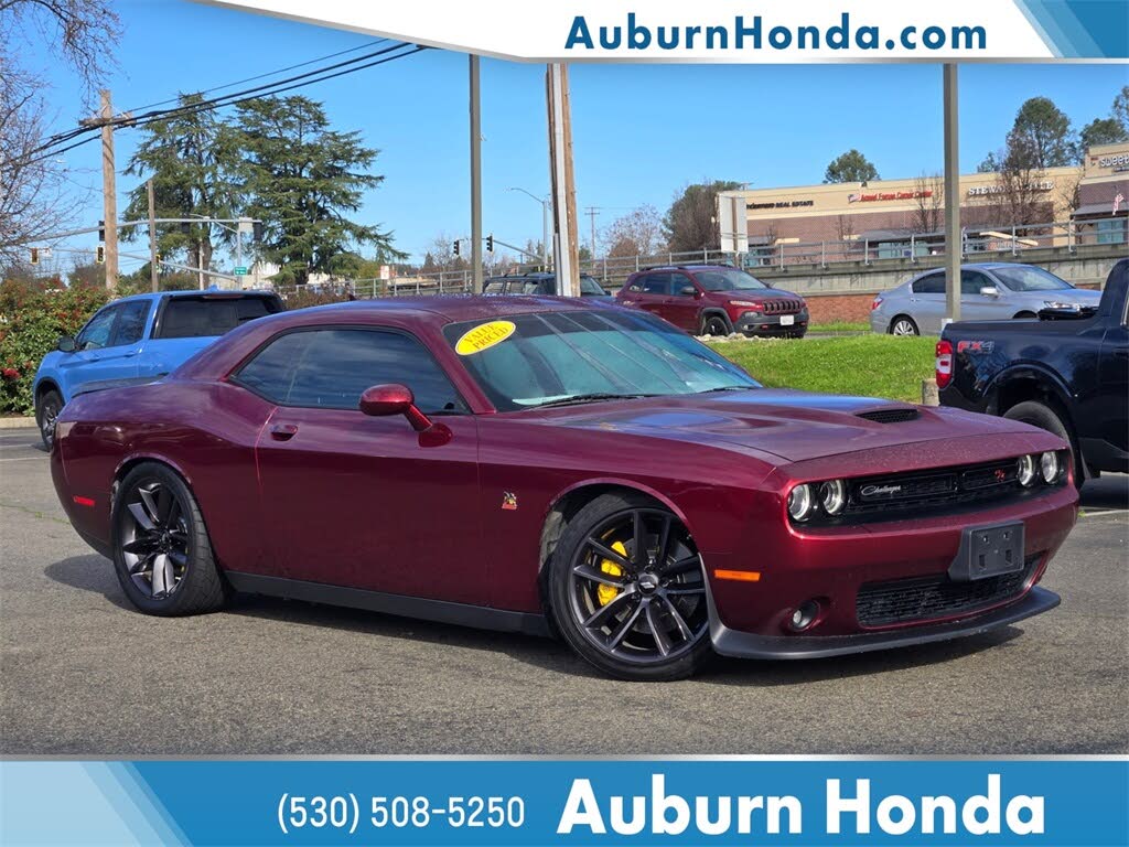 2019 Dodge Challenger R/T Scat Pack RWD