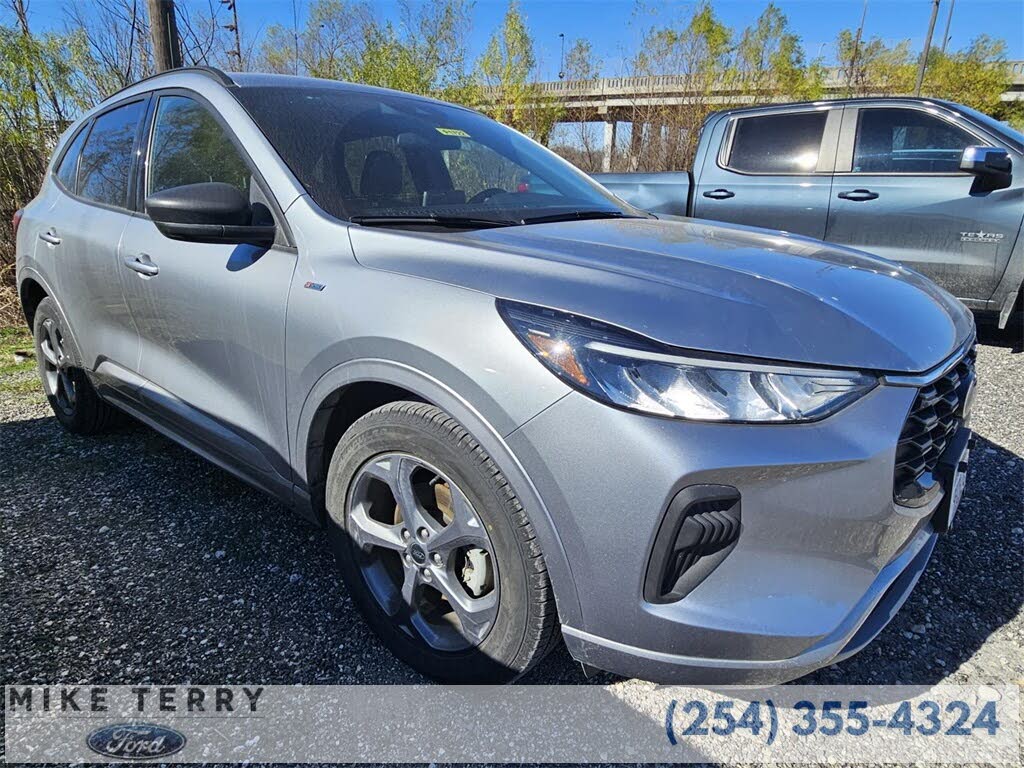 2023 Ford Escape ST-Line FWD