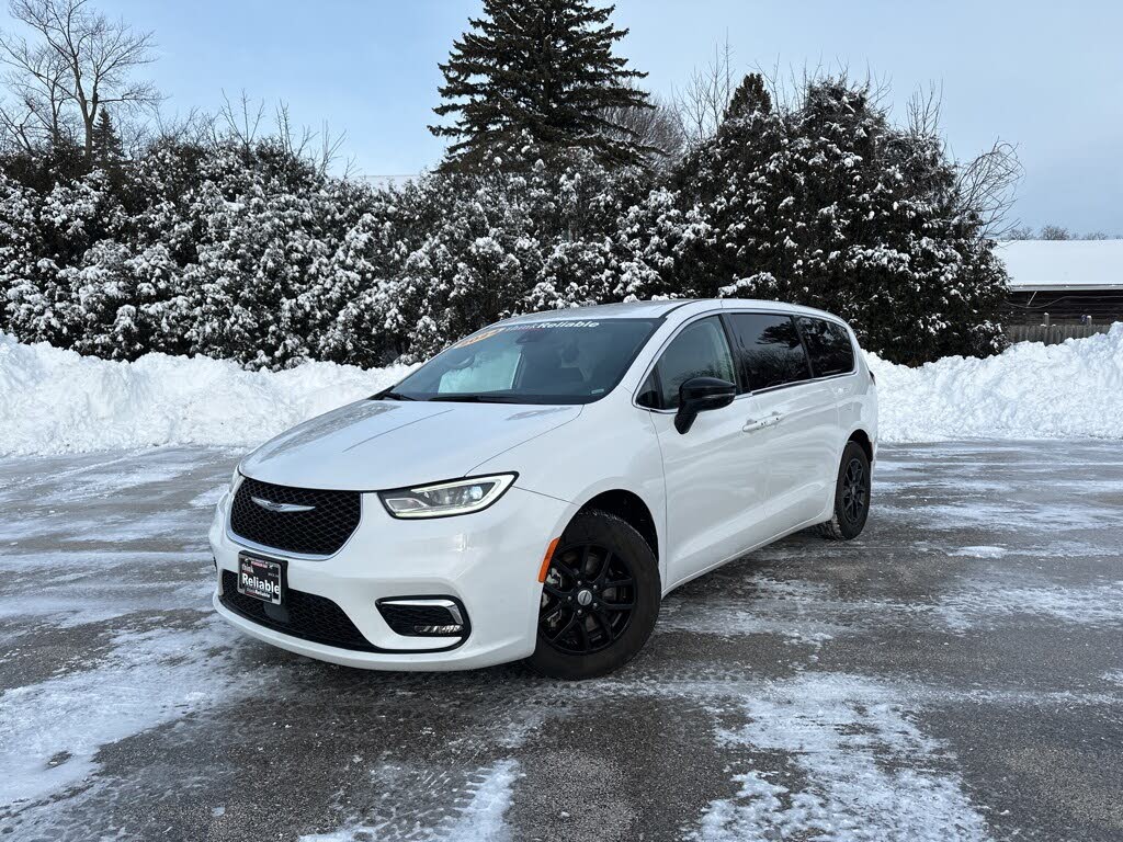 2024 Chrysler Pacifica Touring L FWD