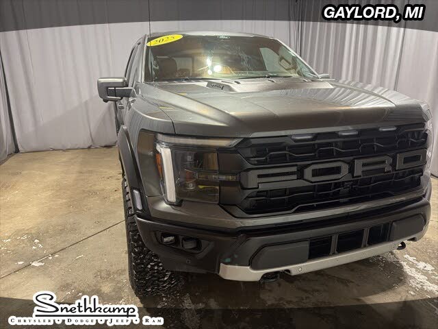 2025 Ford F-150 Raptor SuperCrew 4WD