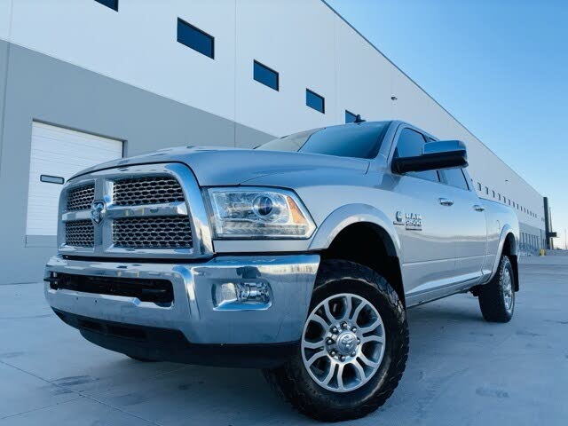 2015 RAM 2500 Laramie Crew Cab 4WD