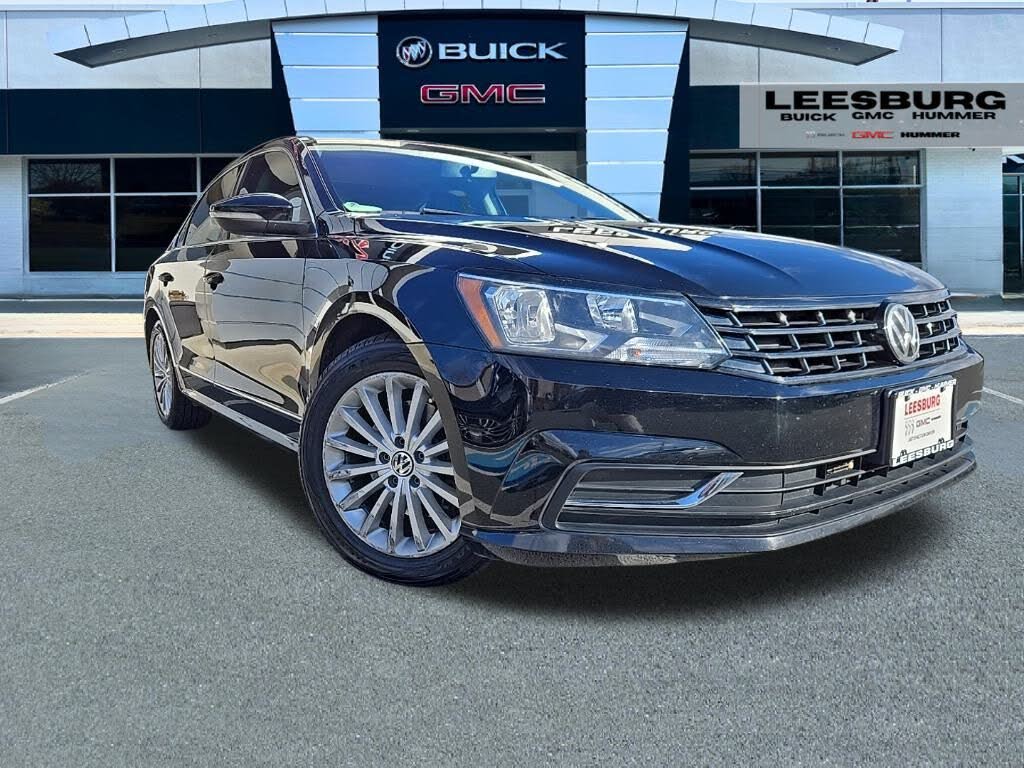 2016 Volkswagen Passat 1.8T SE