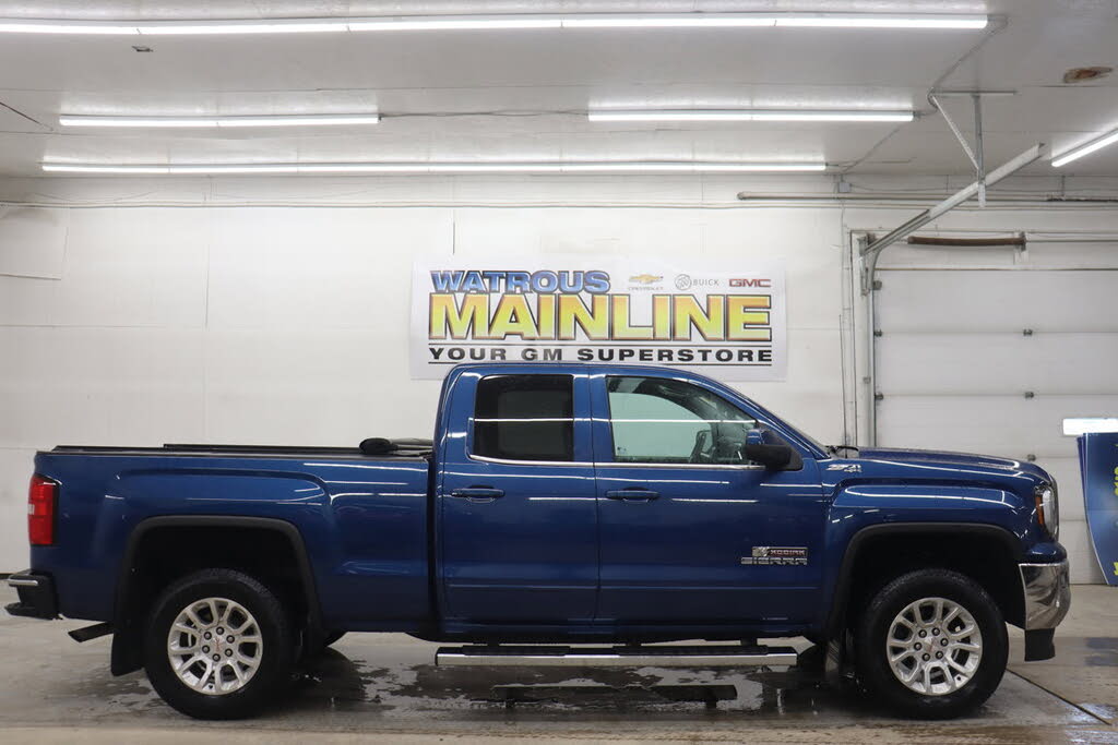 2017 GMC Sierra 1500 SLE Double Cab 4WD