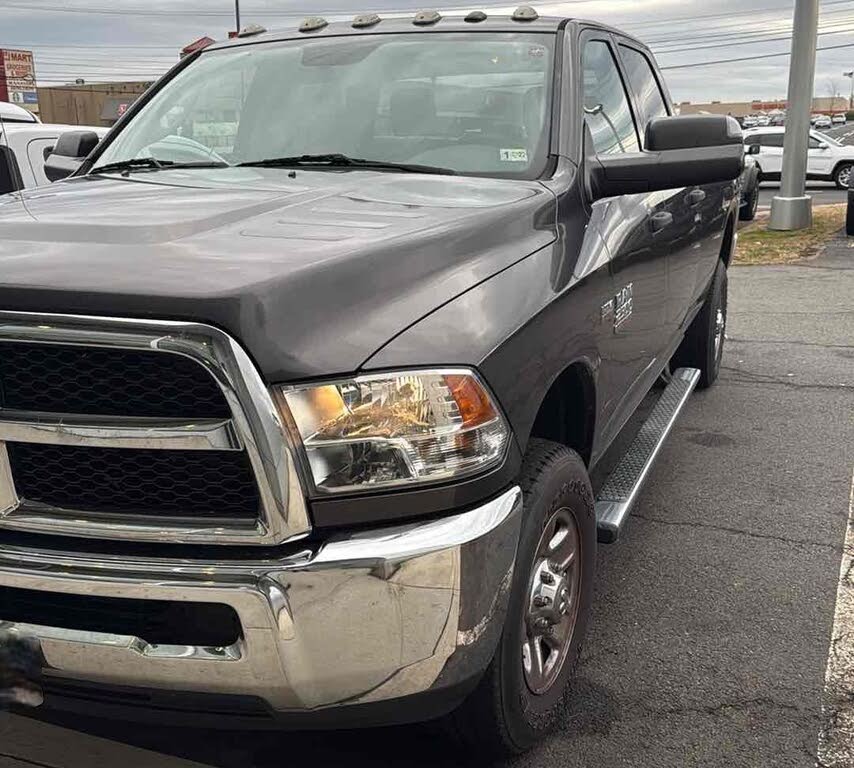 2017 RAM 2500 Tradesman Crew Cab LB 4WD